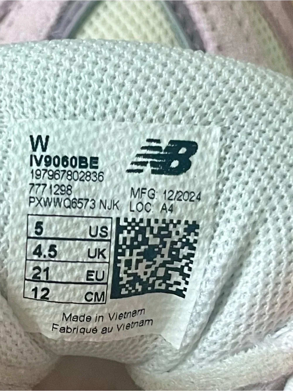 New Balance Kids Sneakers